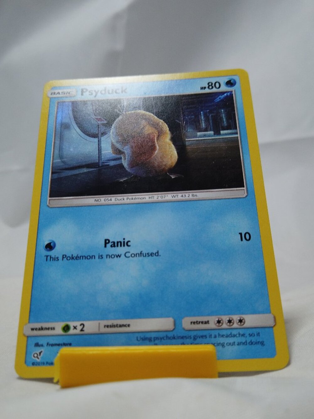 Pokemon Psyduck 7/18 Detective Pikachu Holo Common LP
